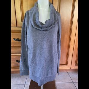 💰3 for $20 - Nice Sweater